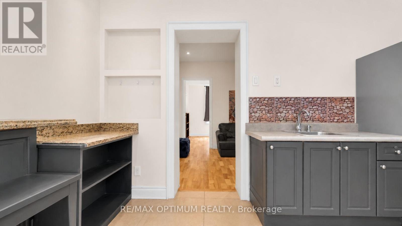 59 Railroad Street Property Photo 25