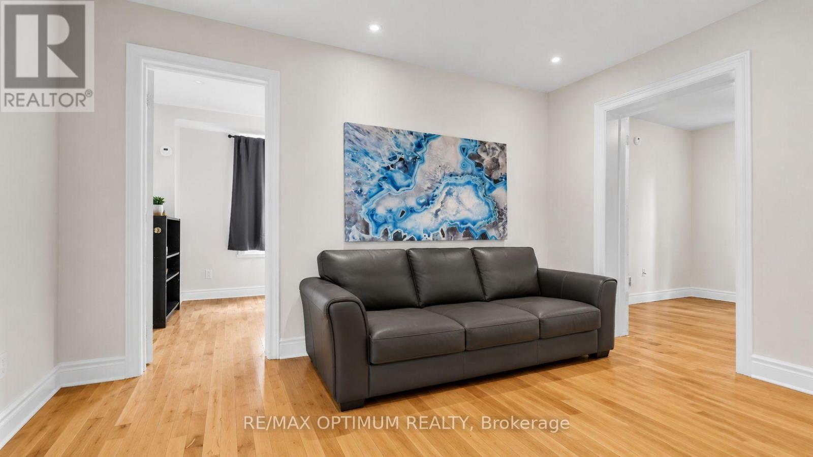 59 Railroad Street Property Photo 27