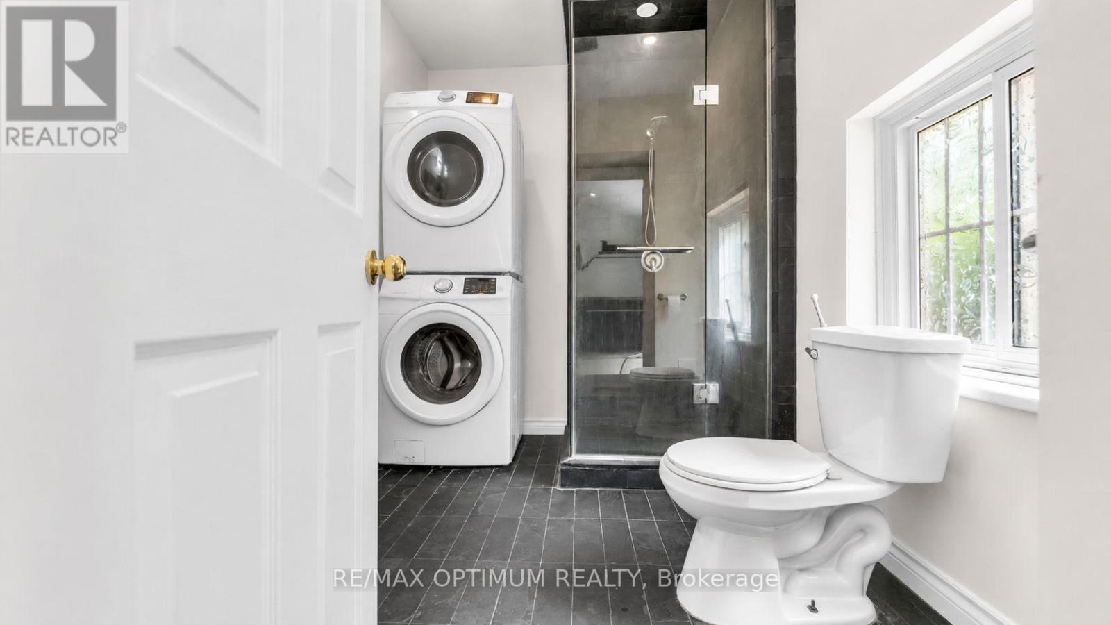 59 Railroad Street Property Photo 31