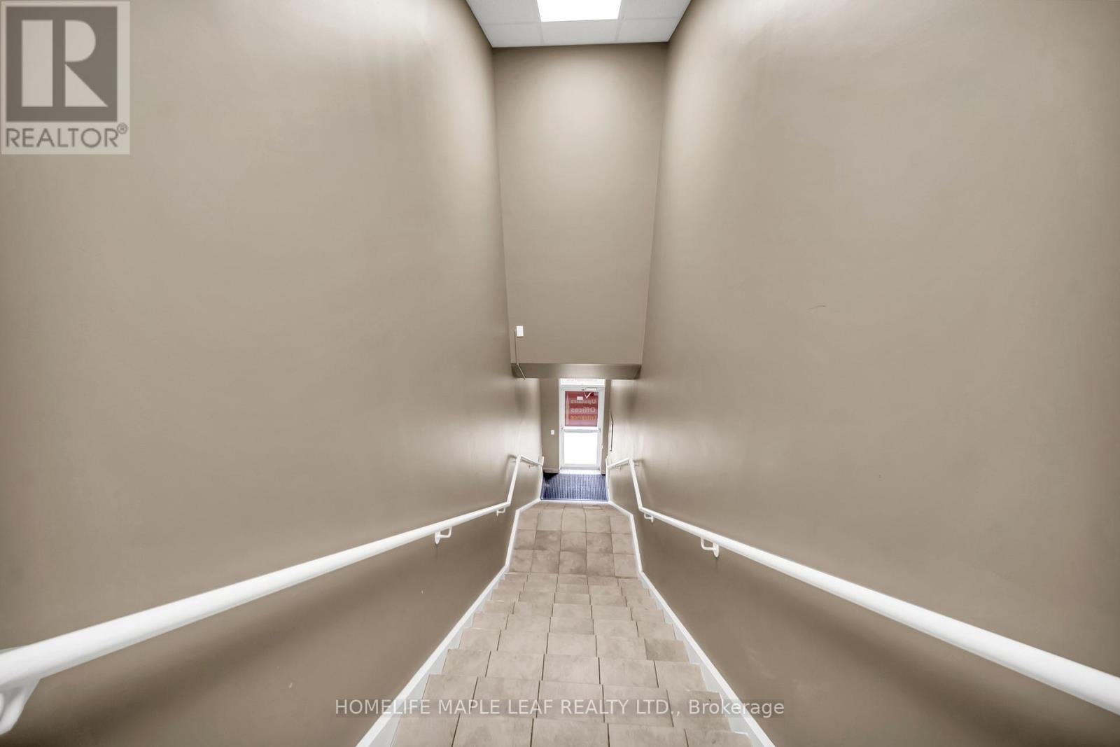 214 - 5 Brisdale Drive Property Photo 5