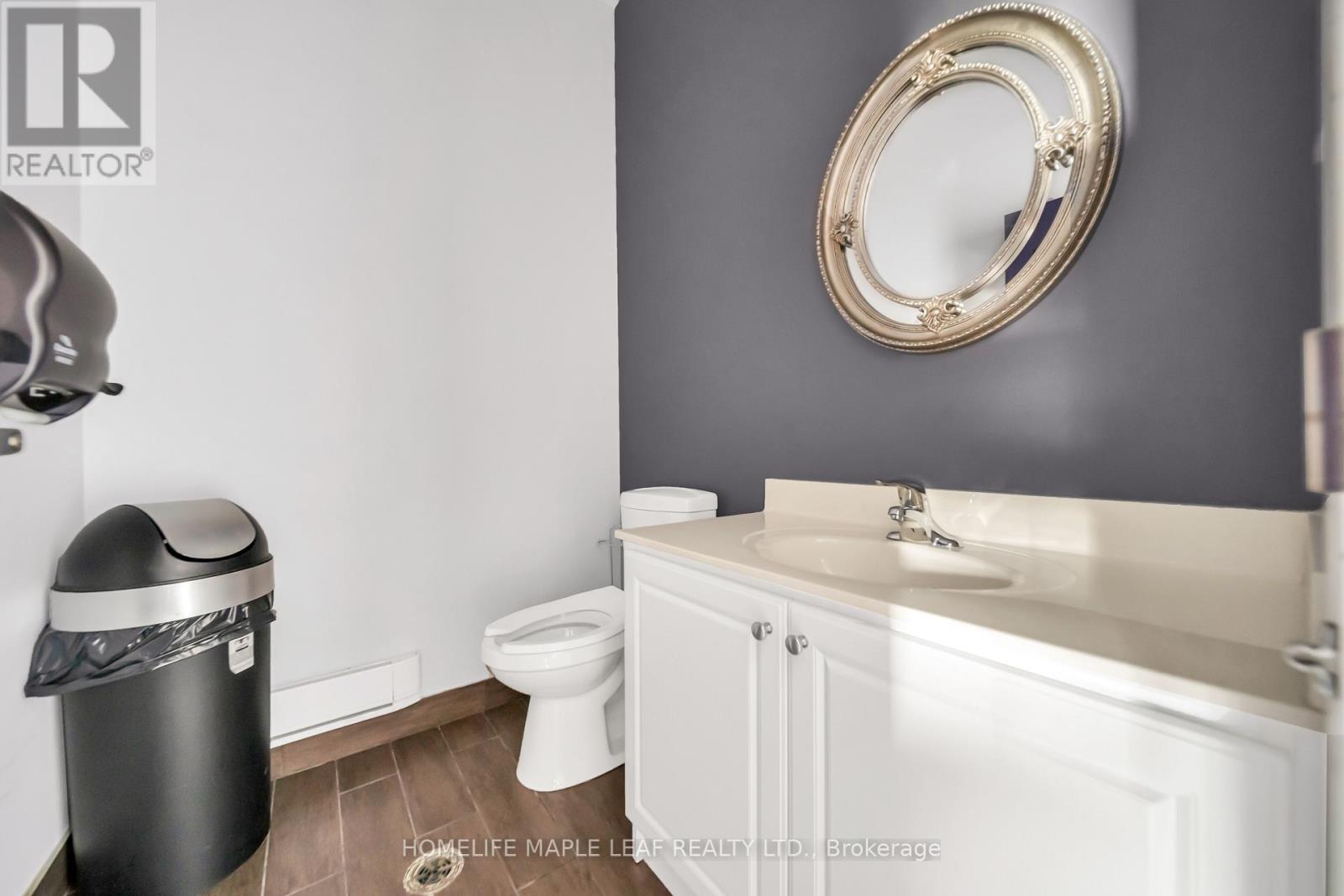 214 - 5 Brisdale Drive Property Photo 10