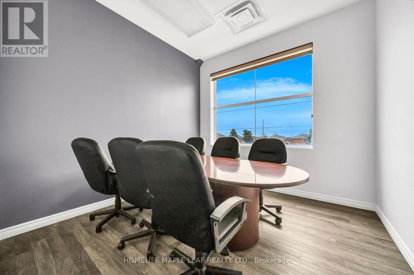 214 - 5 Brisdale Drive Property Photo 12