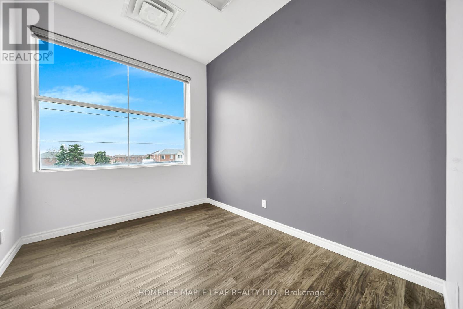 214 - 5 Brisdale Drive Property Photo 14