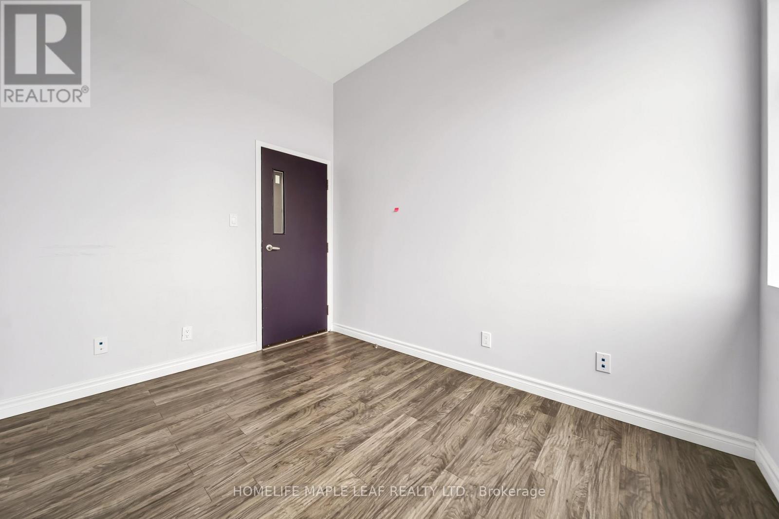 214 - 5 Brisdale Drive Property Photo 16