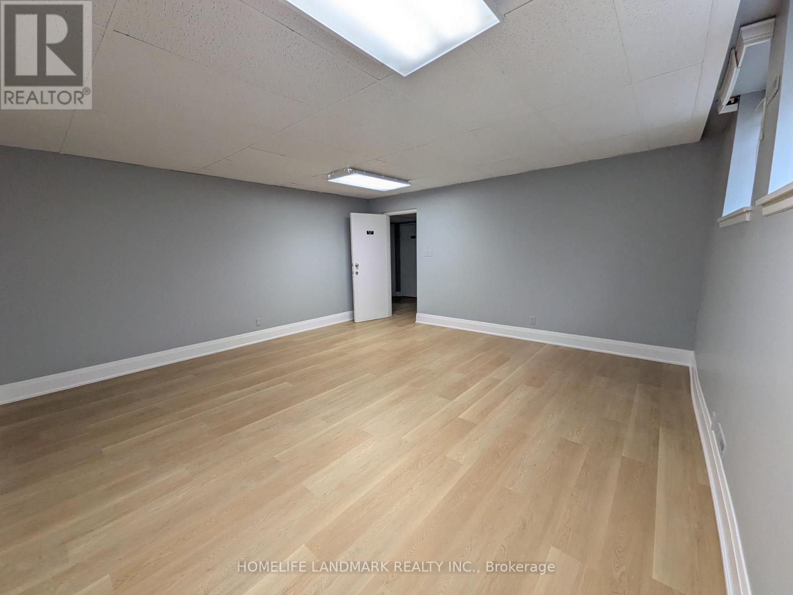101 - 100 Rexdale Boulevard Property Photo 3