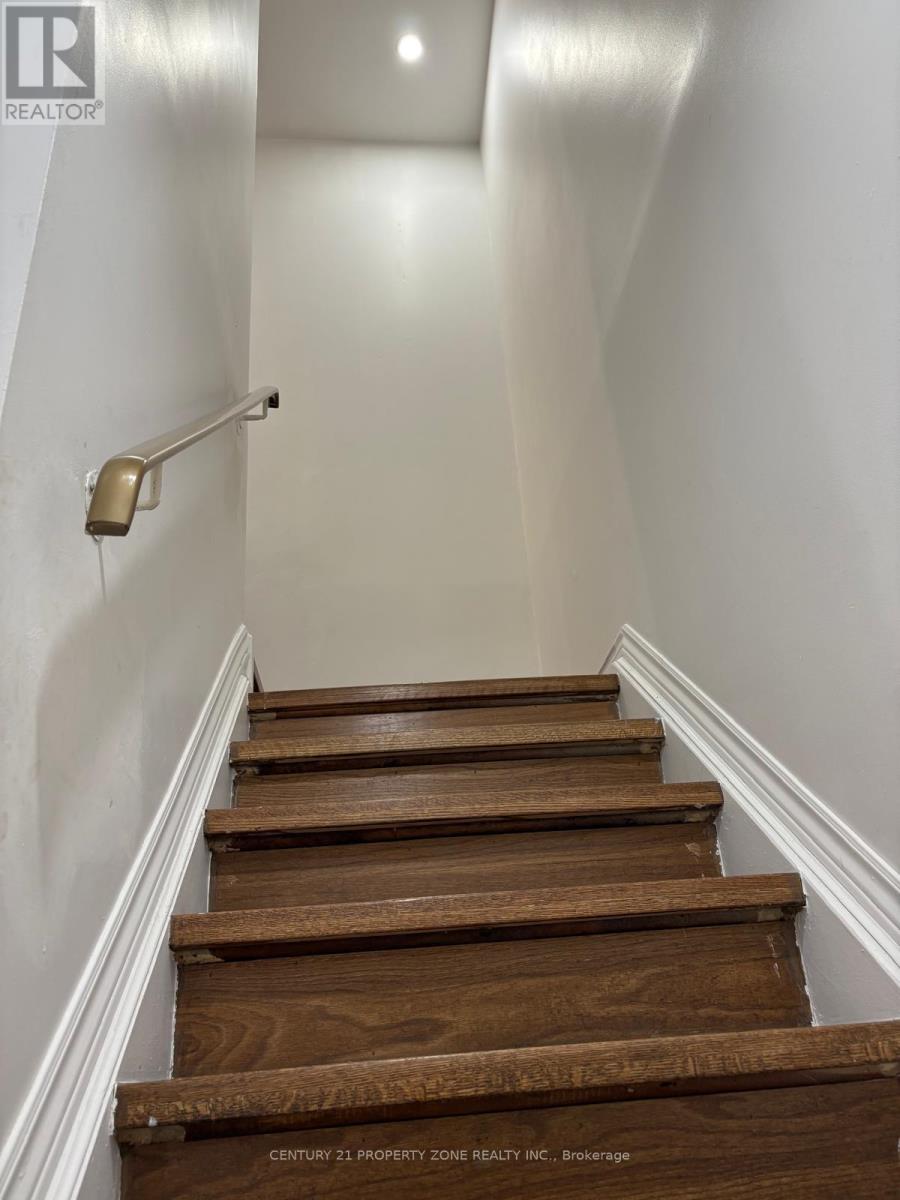 244 Royal Salisbury Way Property Photo 12