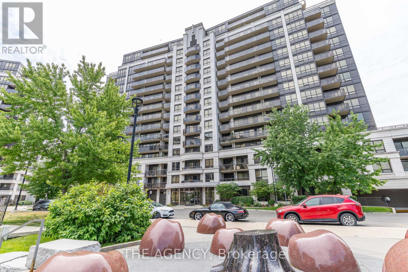 1004 - 1070 SHEPPARD AVENUE Property Photo 1