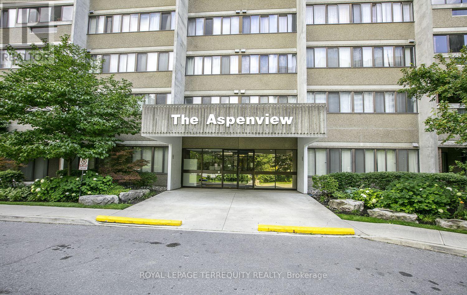 604 - 50 Elm Drive E Property Photo 2