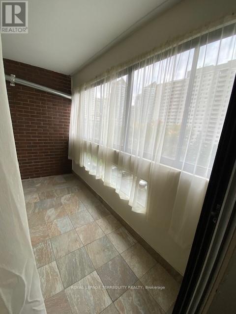604 - 50 Elm Drive E Property Photo 22