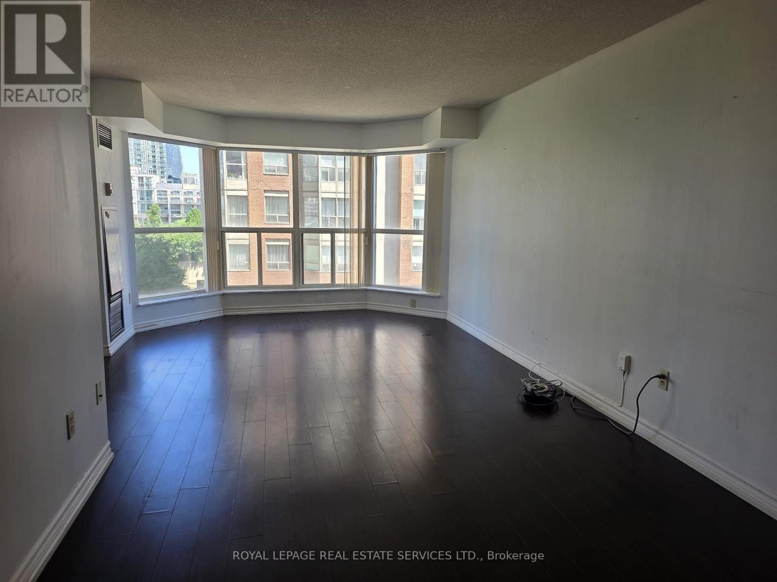 708 - 335 Webb Drive Property Photo 3
