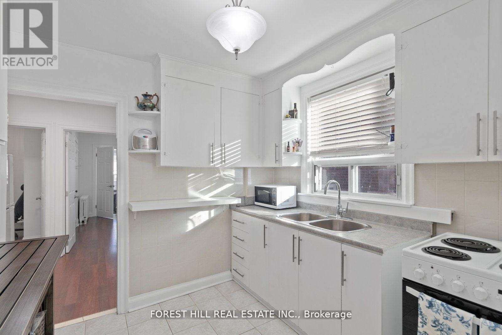55 Hartley Avenue Property Photo 23