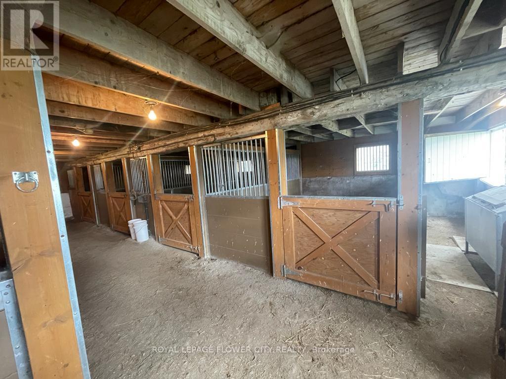 (barn) - 14264 Eighth Line Property Photo 8
