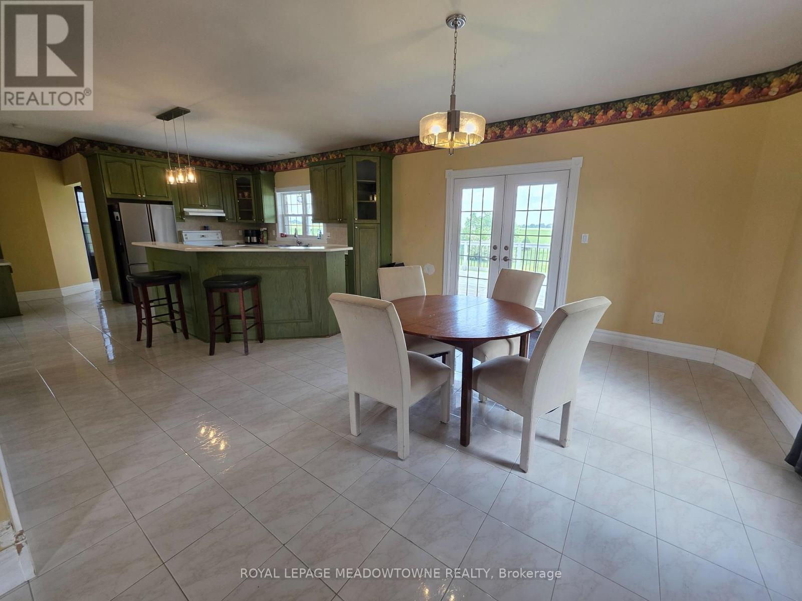13727 Creditview Road Property Photo 5