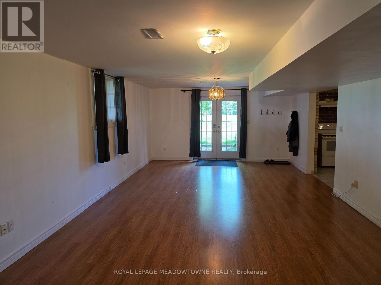 13727 Creditview Road Property Photo 22