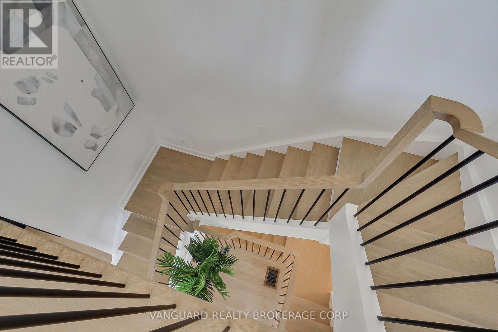 146 Landsbridge Street Property Photo 15