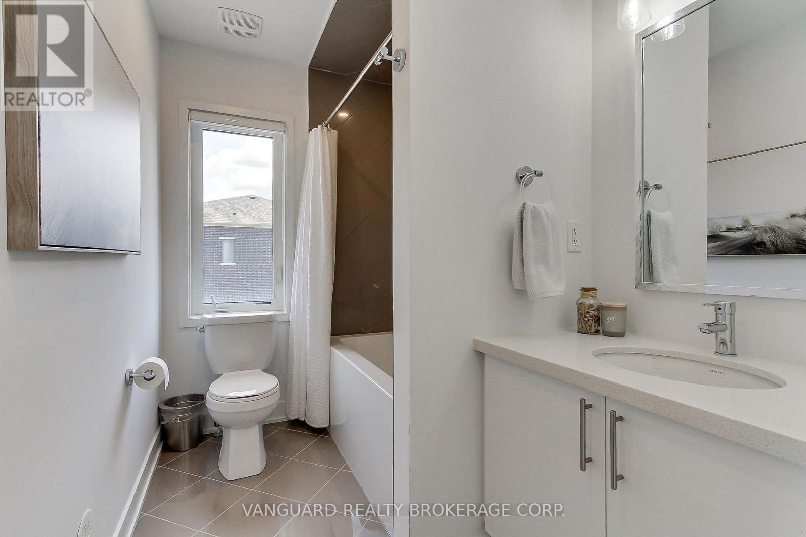 146 Landsbridge Street Property Photo 25