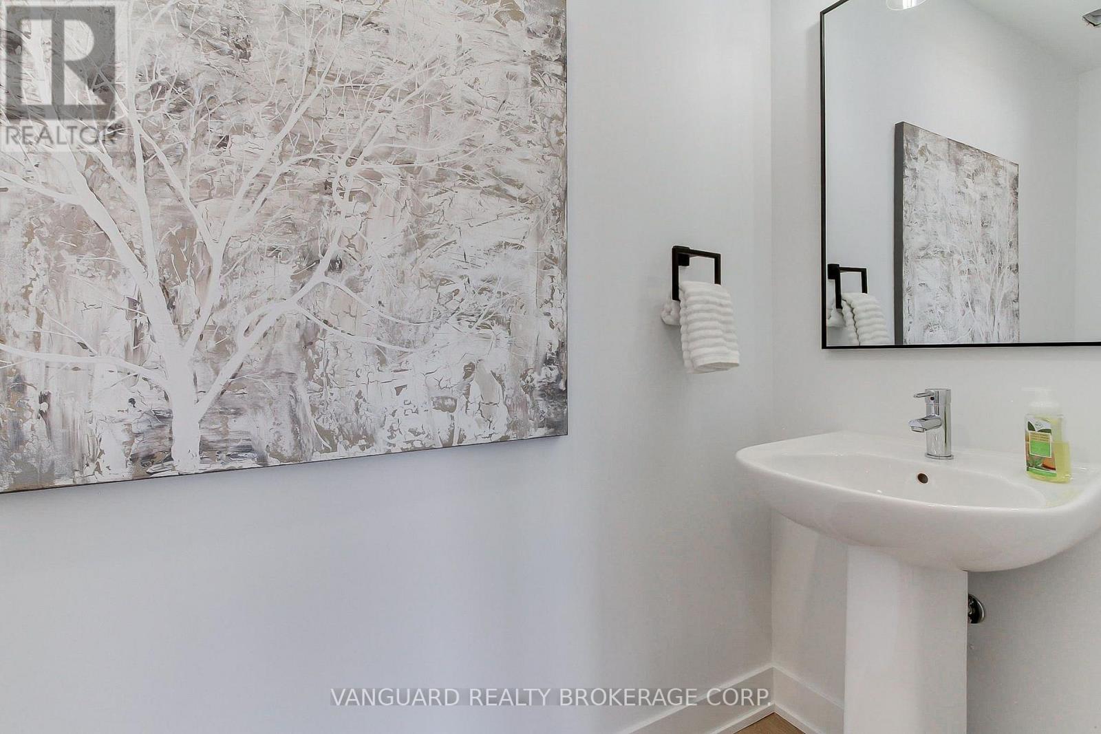 146 Landsbridge Street Property Photo 30