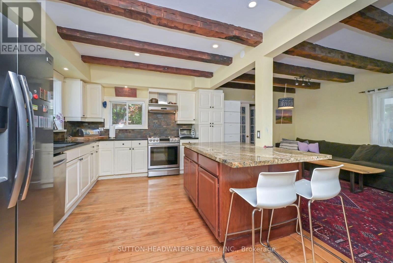 14427 Creditview Road Property Photo 2