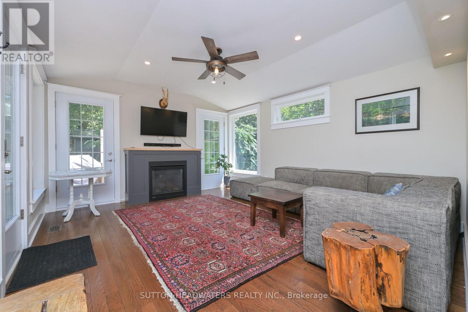 14427 Creditview Road Property Photo 11