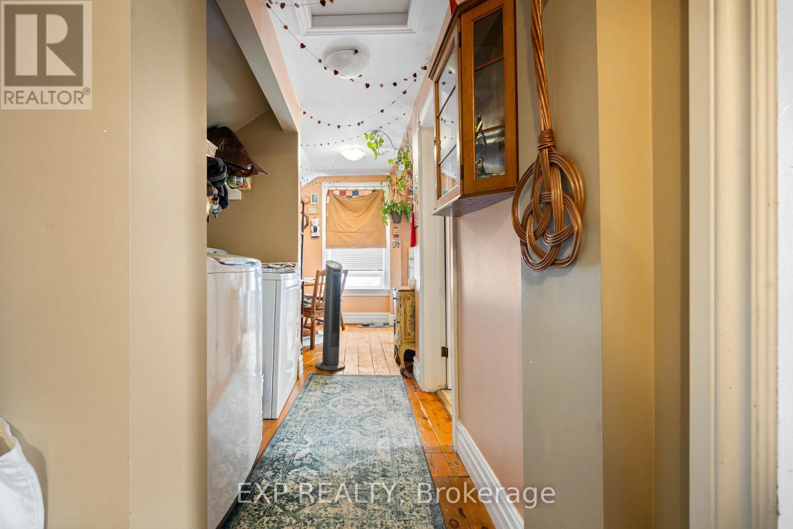 48 First Street Property Photo 24