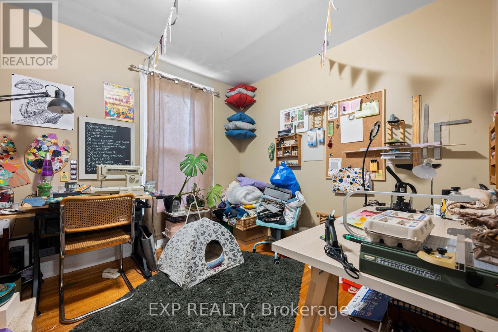 48 First Street Property Photo 28