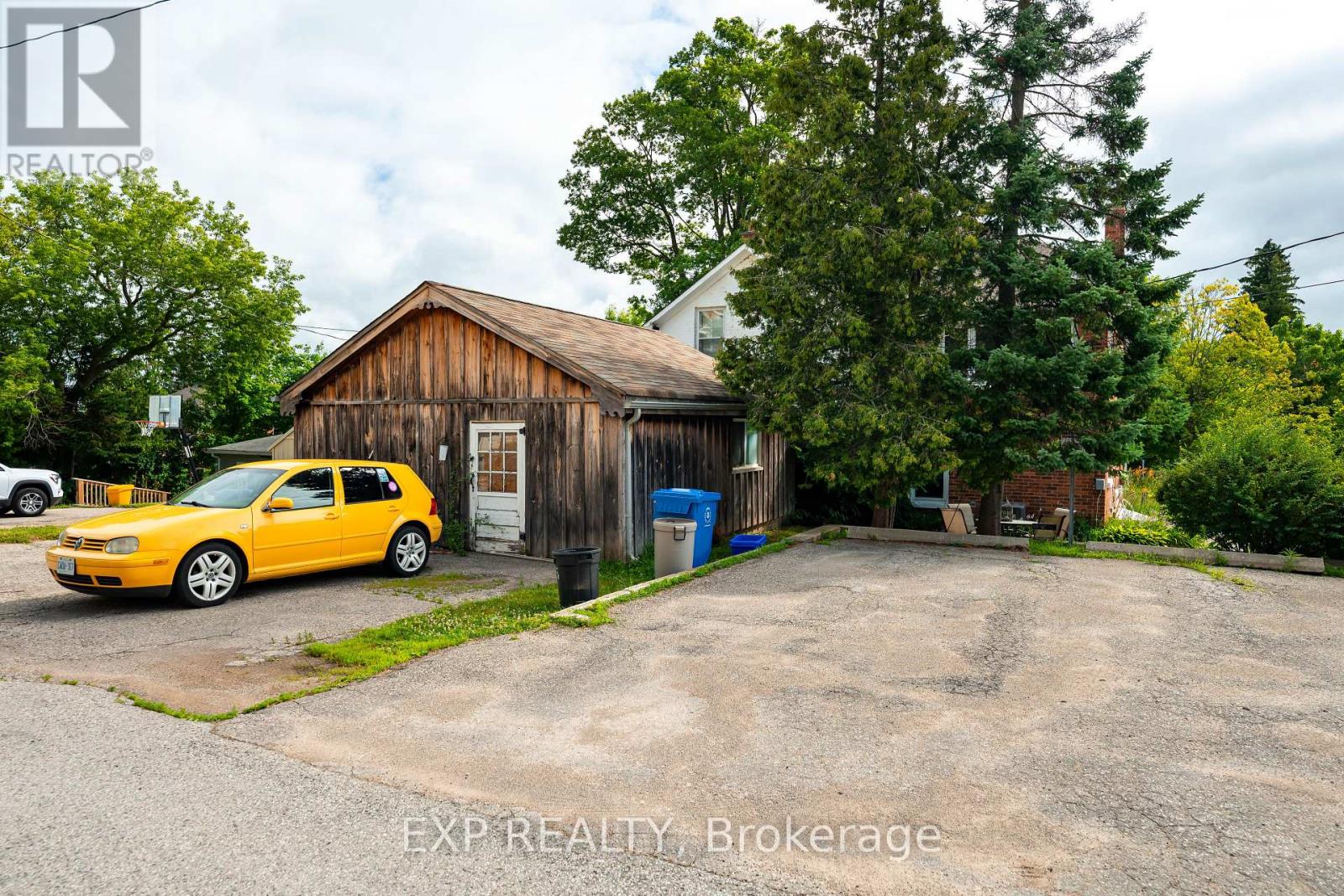 48 First Street Property Photo 35
