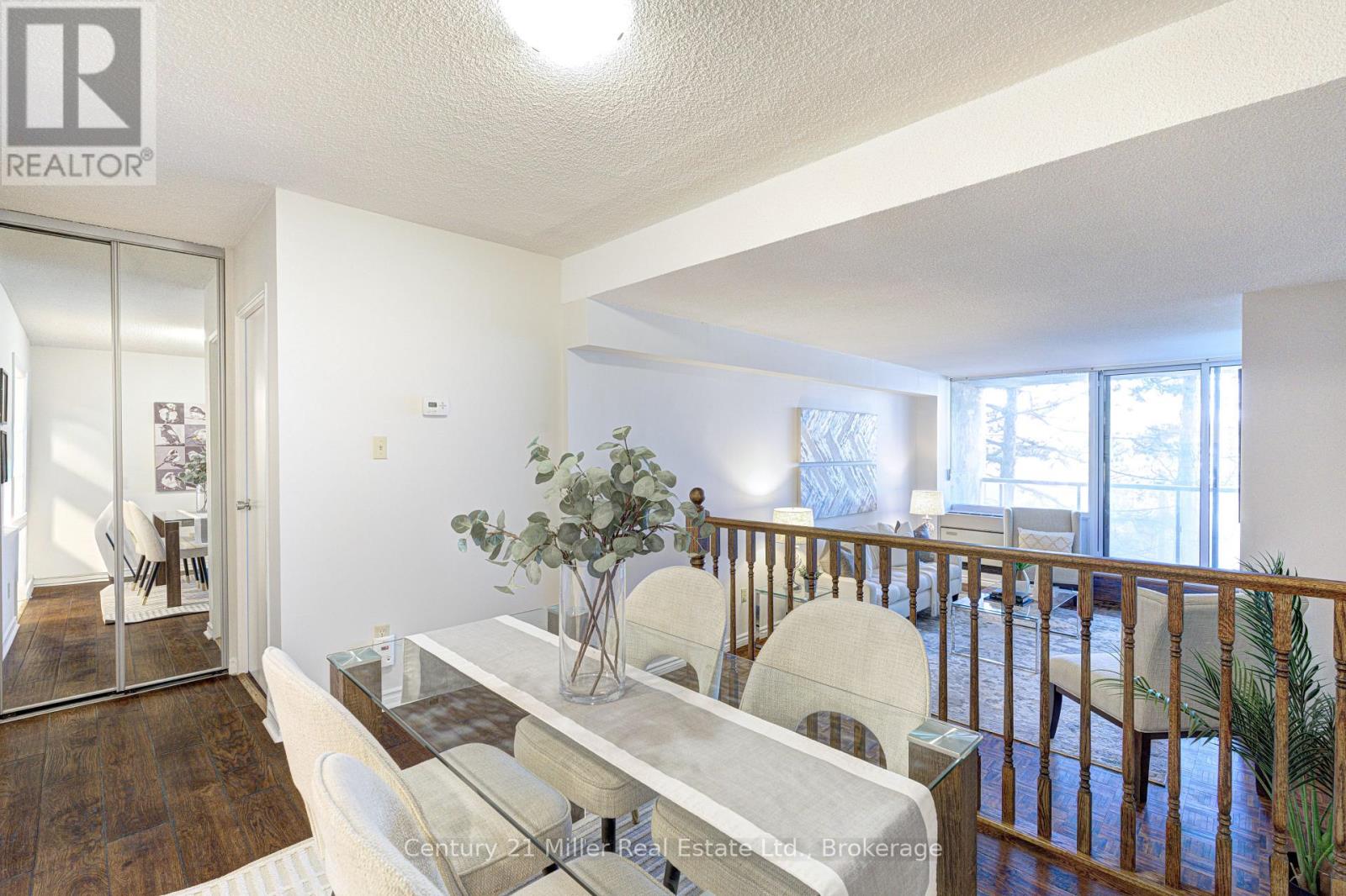 304 - 20 Speers Road Property Photo 14