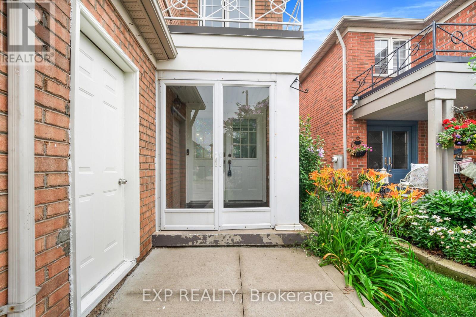 128 Olympia Crescent Property Photo 25