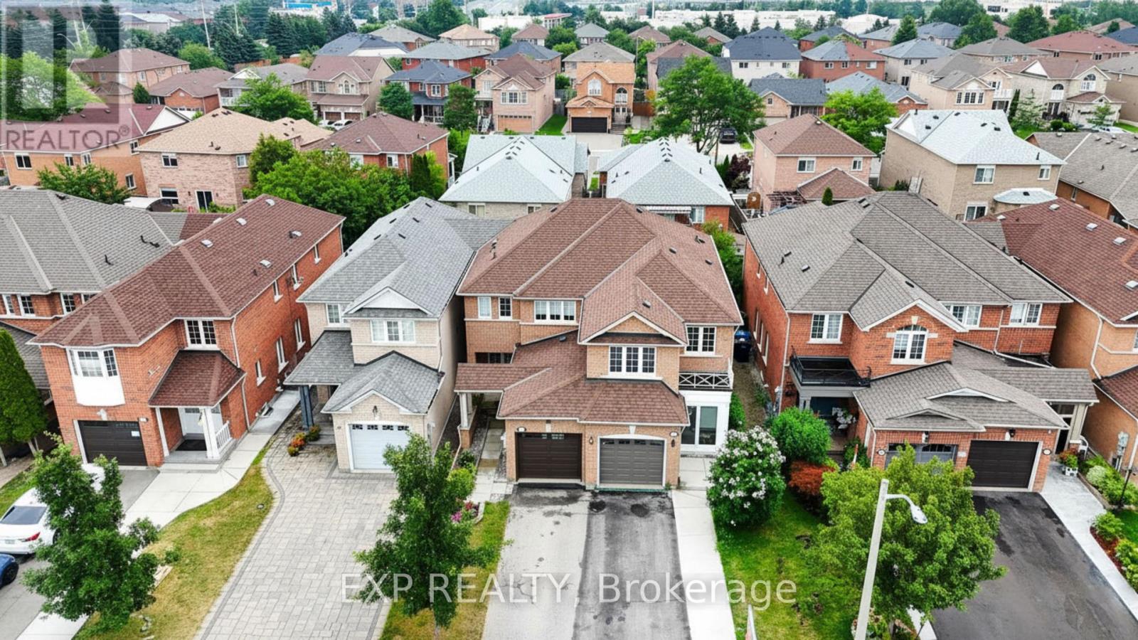 128 Olympia Crescent Property Photo 26