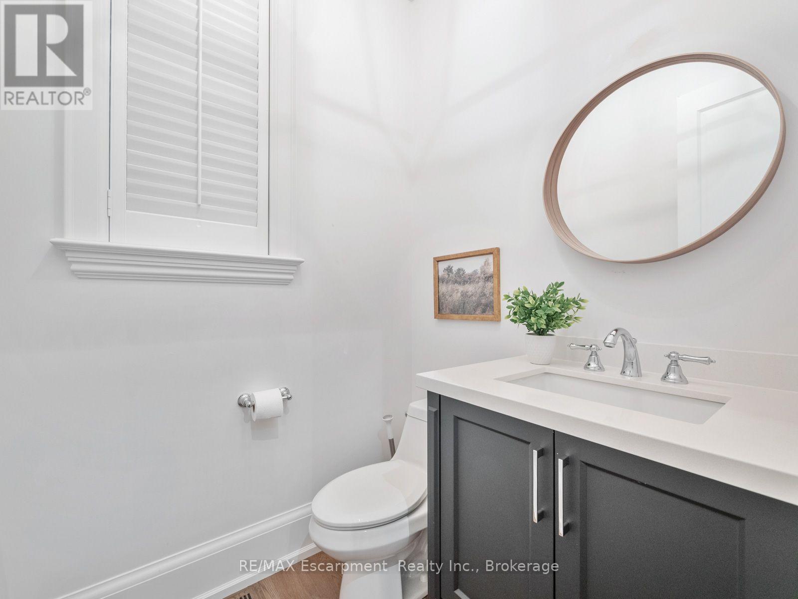 1077 Bridge Road Property Photo 23