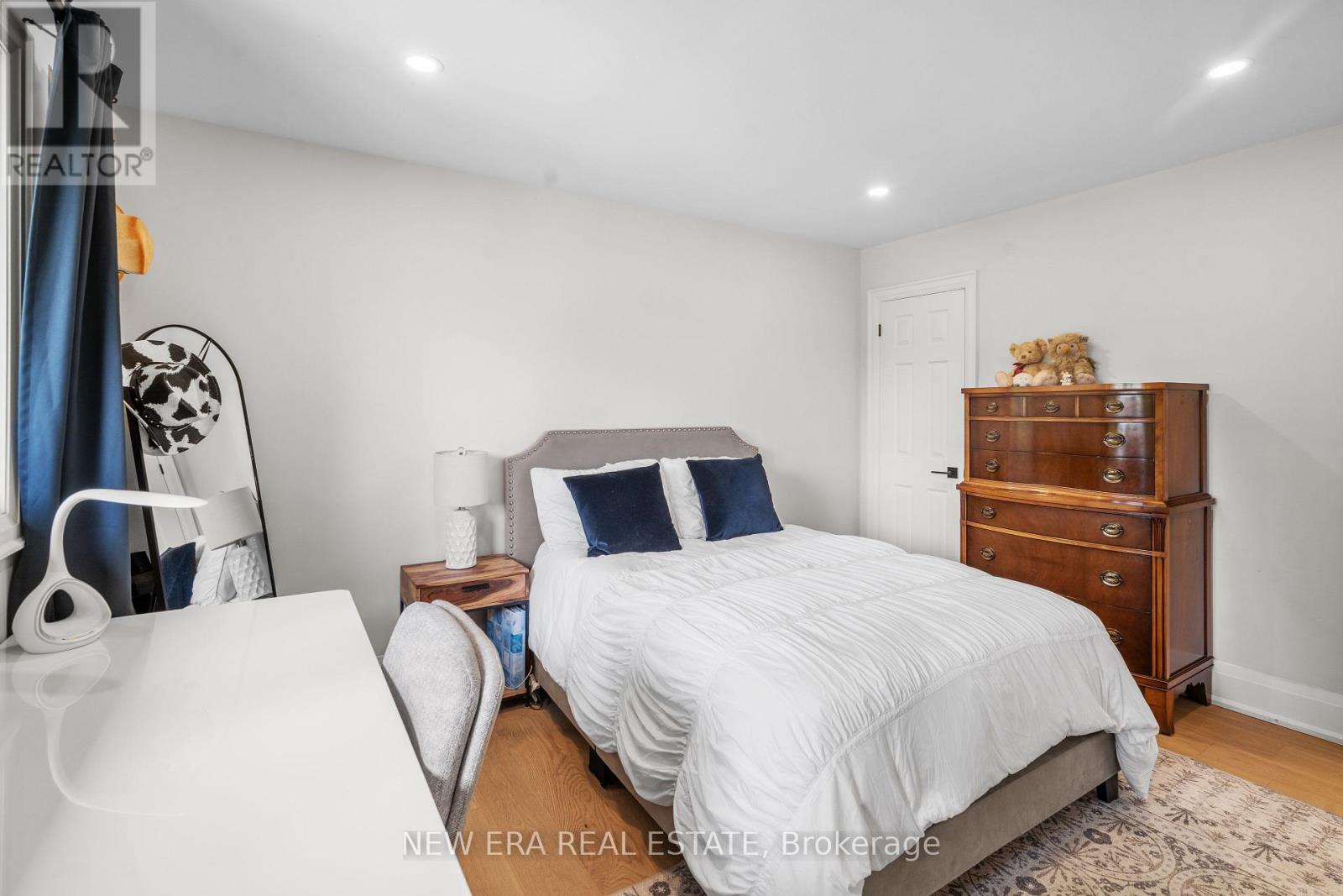 261 Pinetree Way Property Photo 30