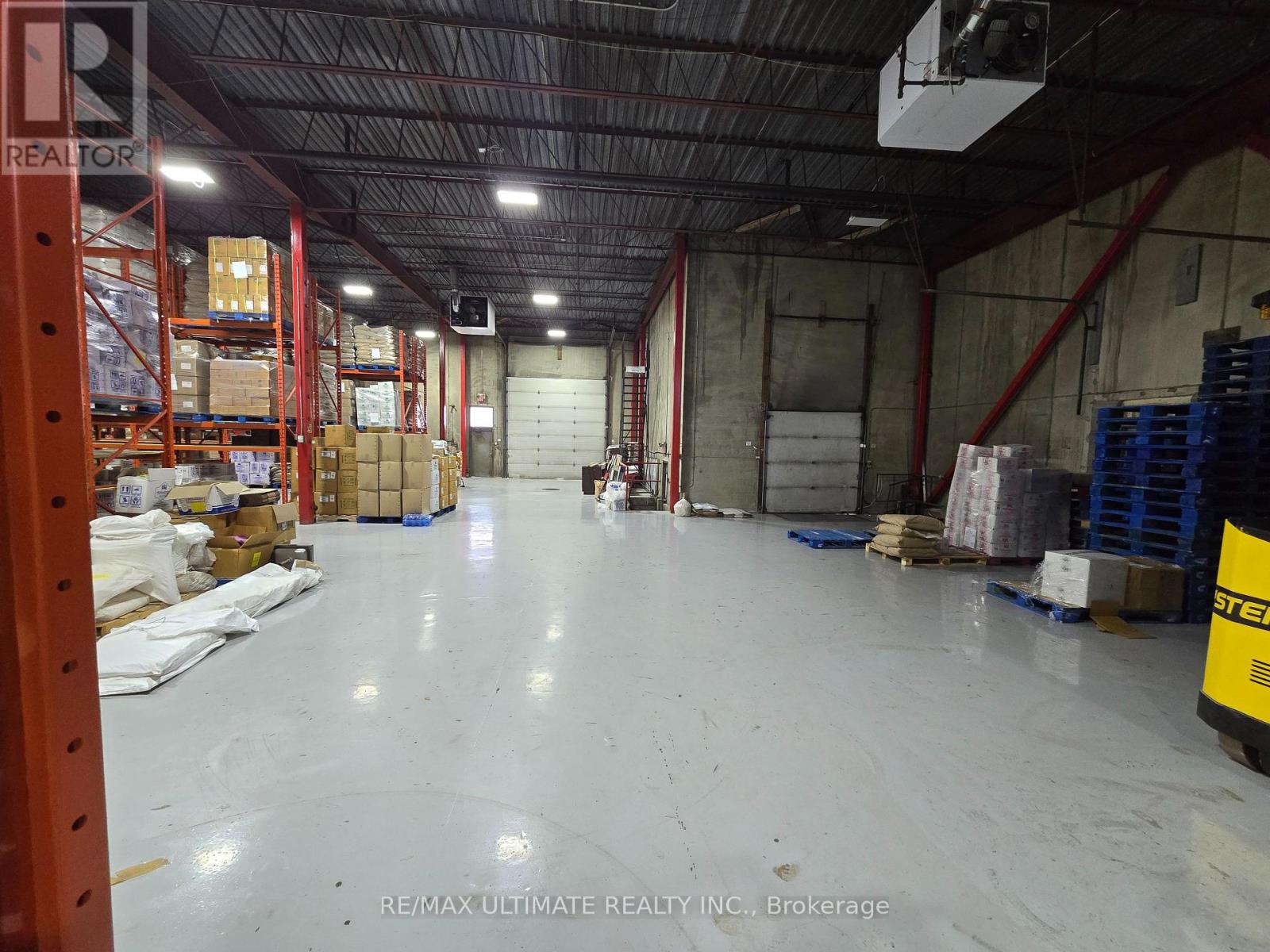 A - 386 Deerhurst Drive Property Photo 13