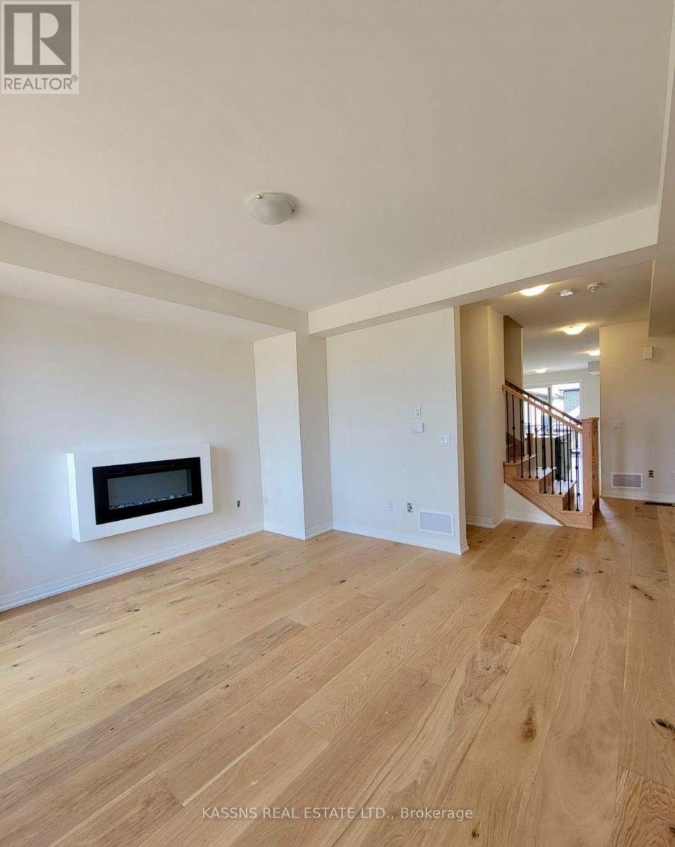 3305 Sixth Line Property Photo 9