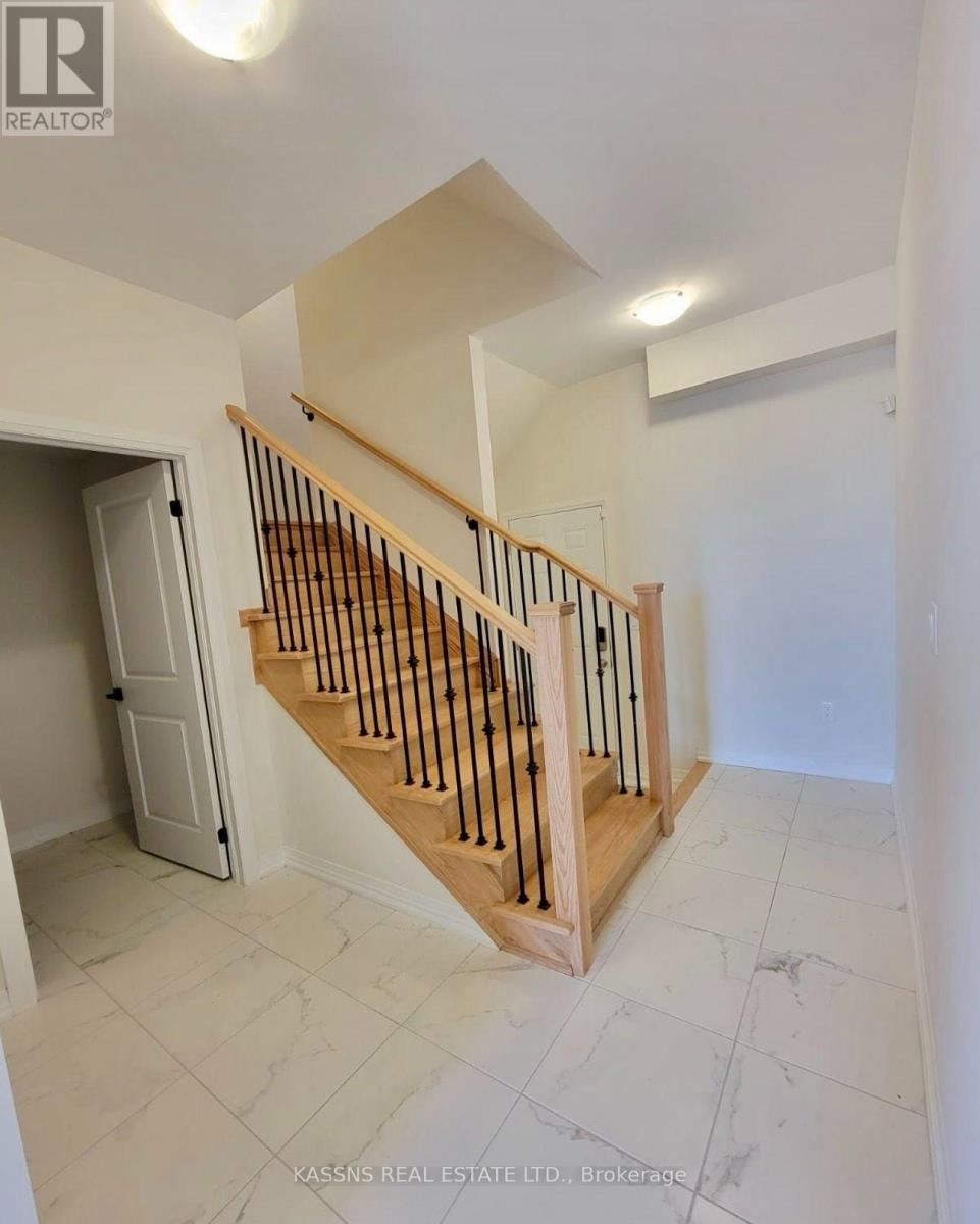 3305 Sixth Line Property Photo 11