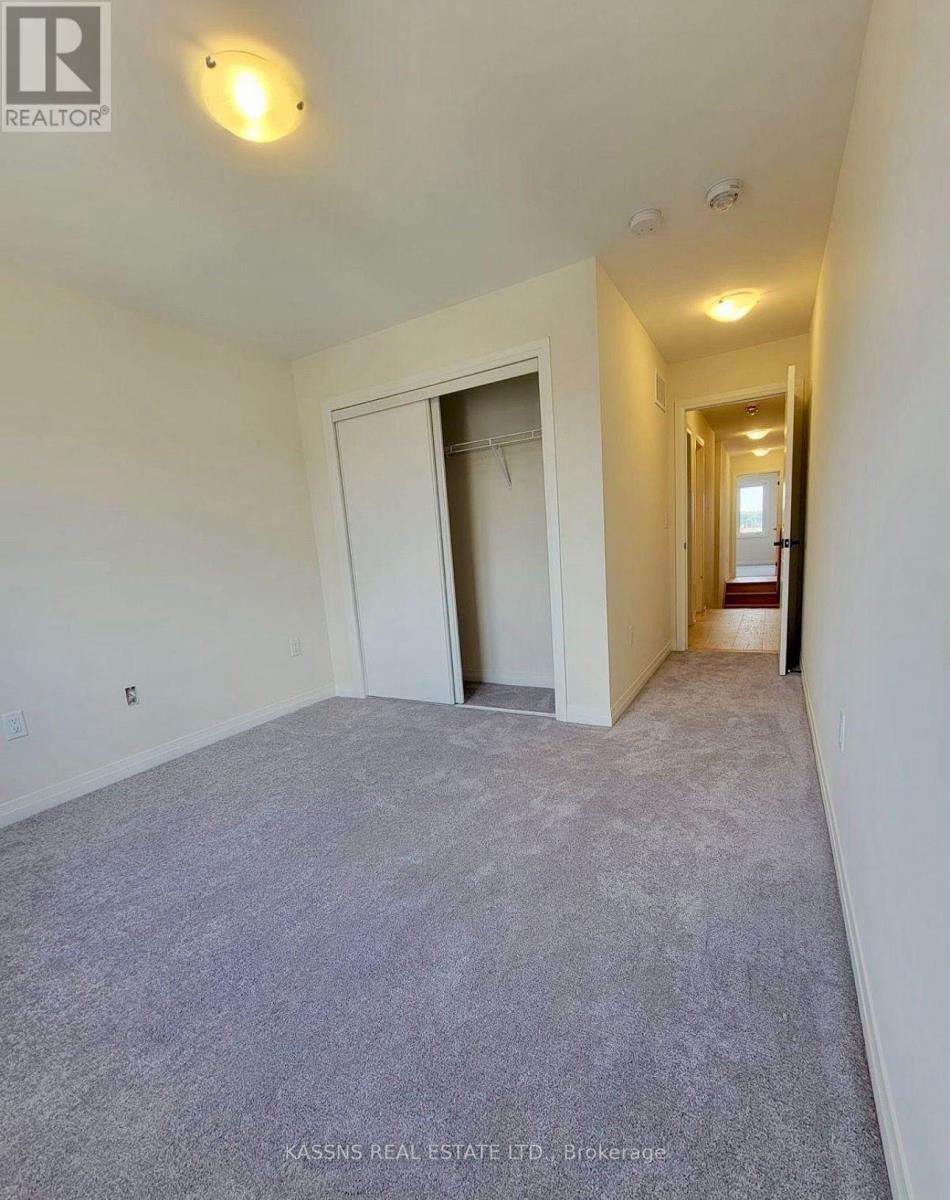 3305 Sixth Line Property Photo 21