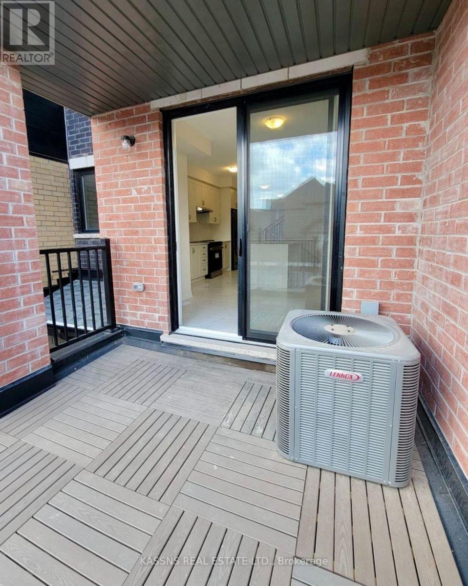 3305 Sixth Line Property Photo 23