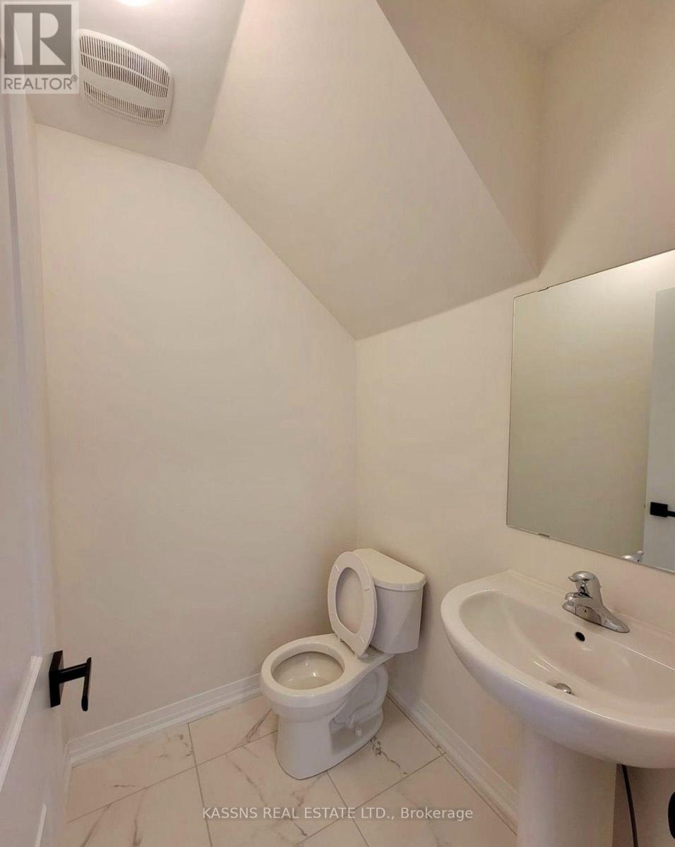 3305 Sixth Line Property Photo 31