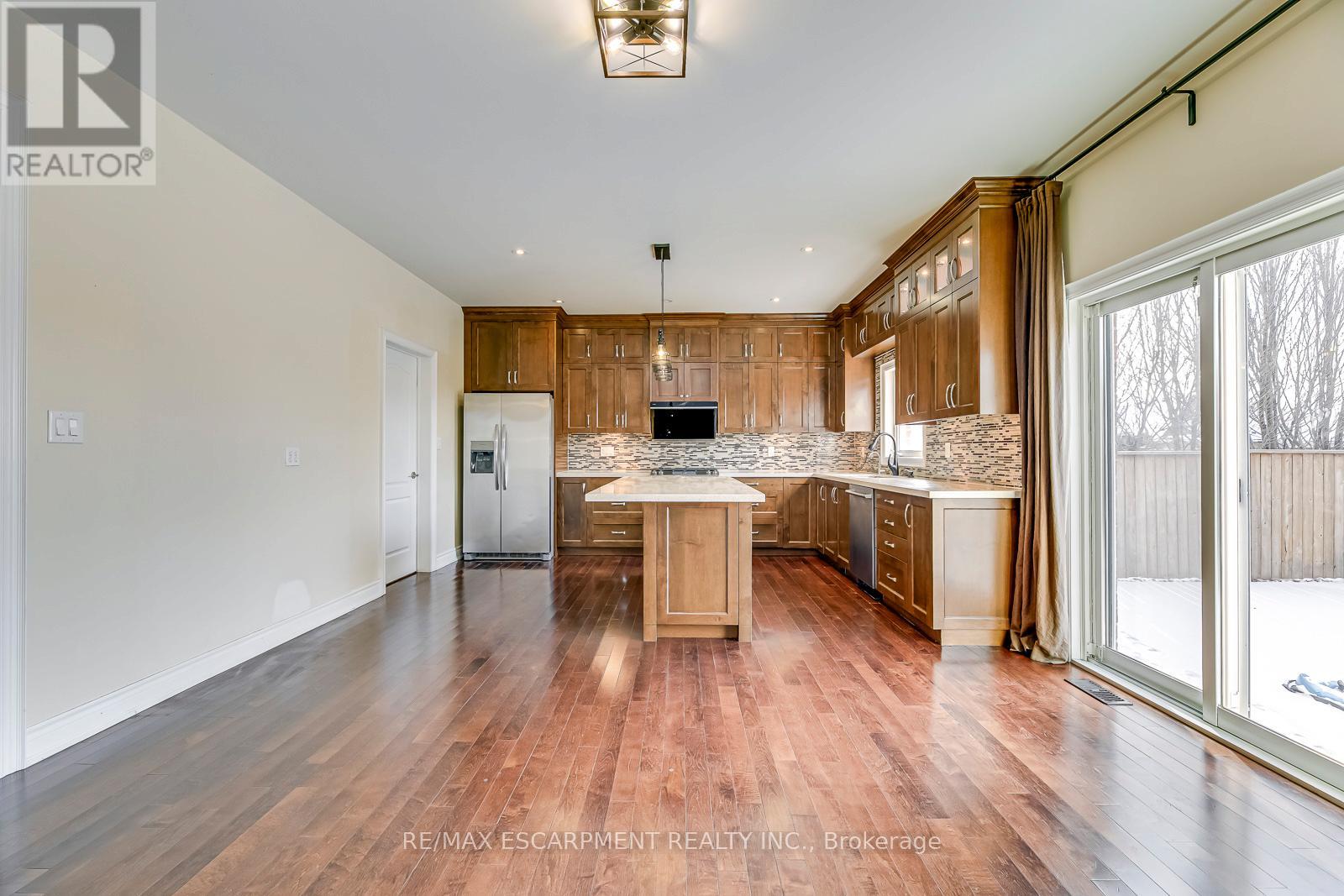 2492 Chaplin Road Property Photo 8