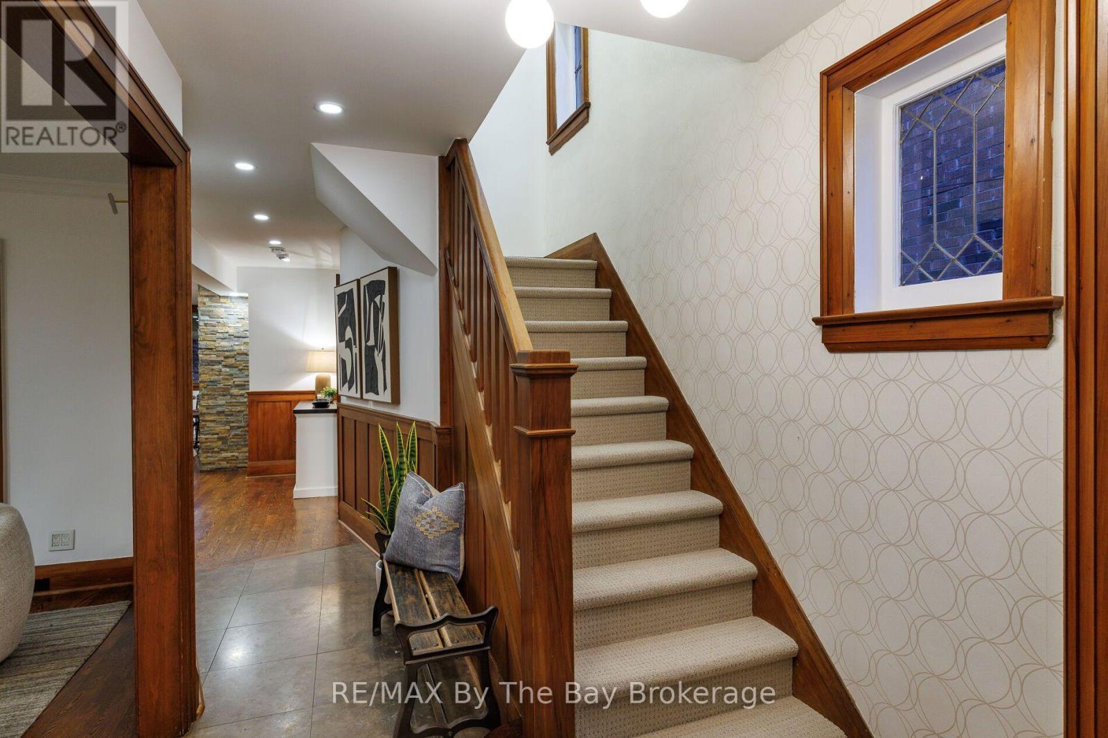44 Rambert Crescent Property Photo 10