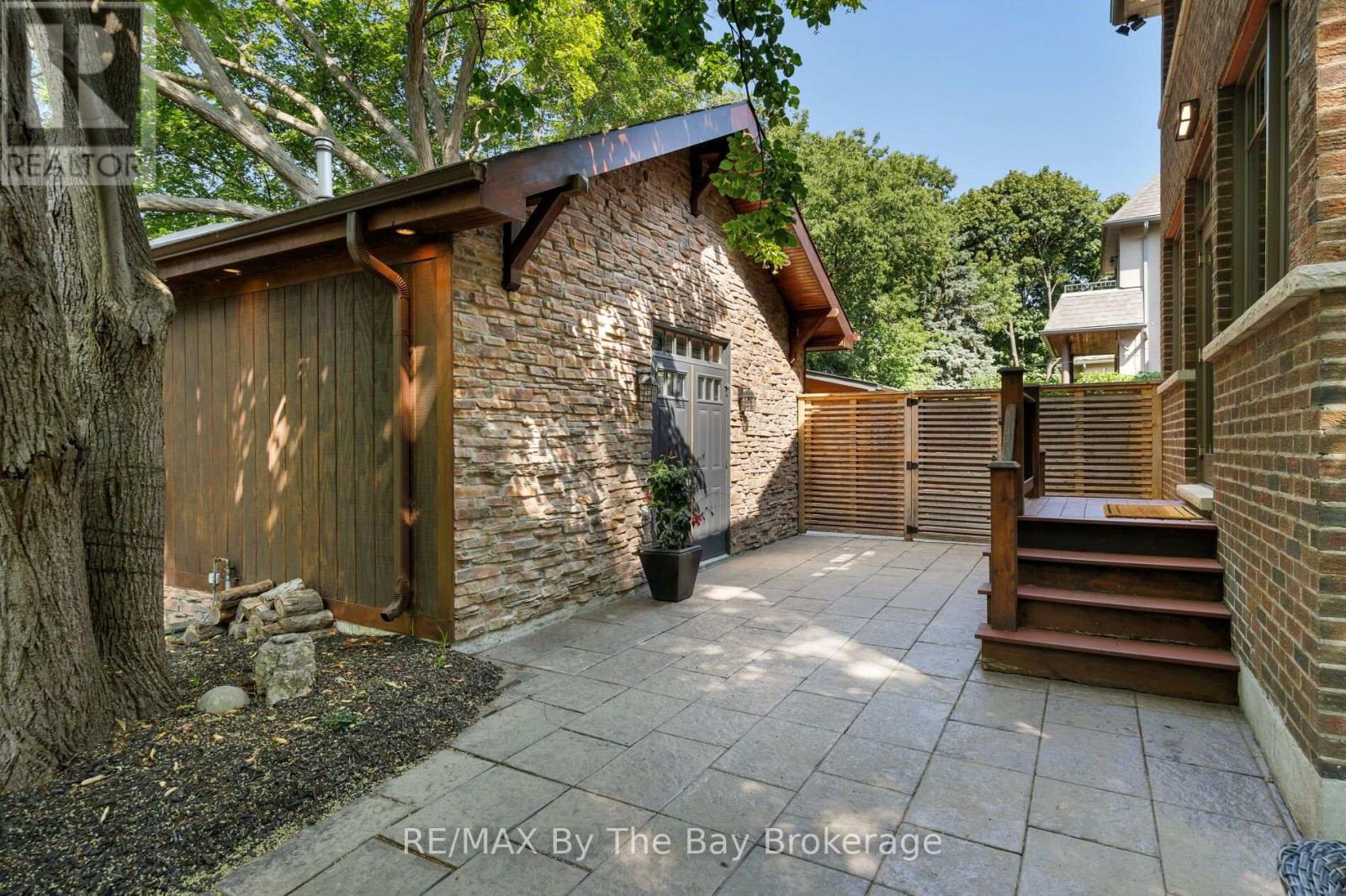 44 Rambert Crescent Property Photo 42