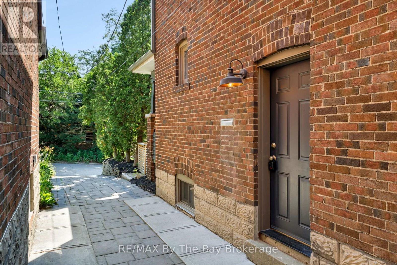 44 Rambert Crescent Property Photo 43