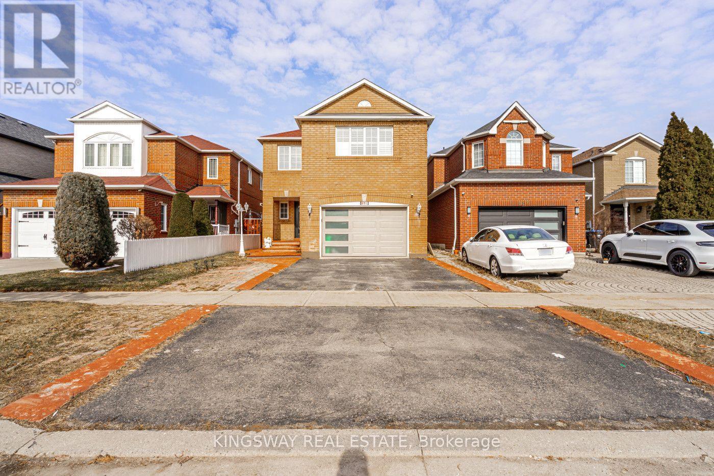 891 Stonebridge Avenue Photo de la propriété 1