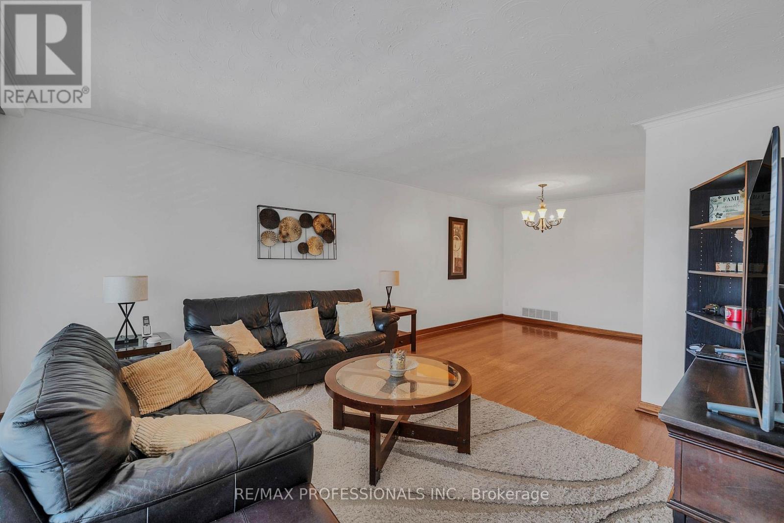 23 Anthia Drive Property Photo 4