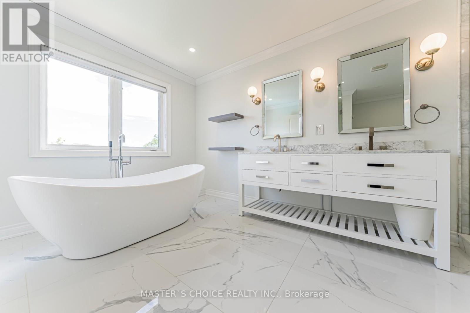 2357 Rideau Drive Property Photo 33