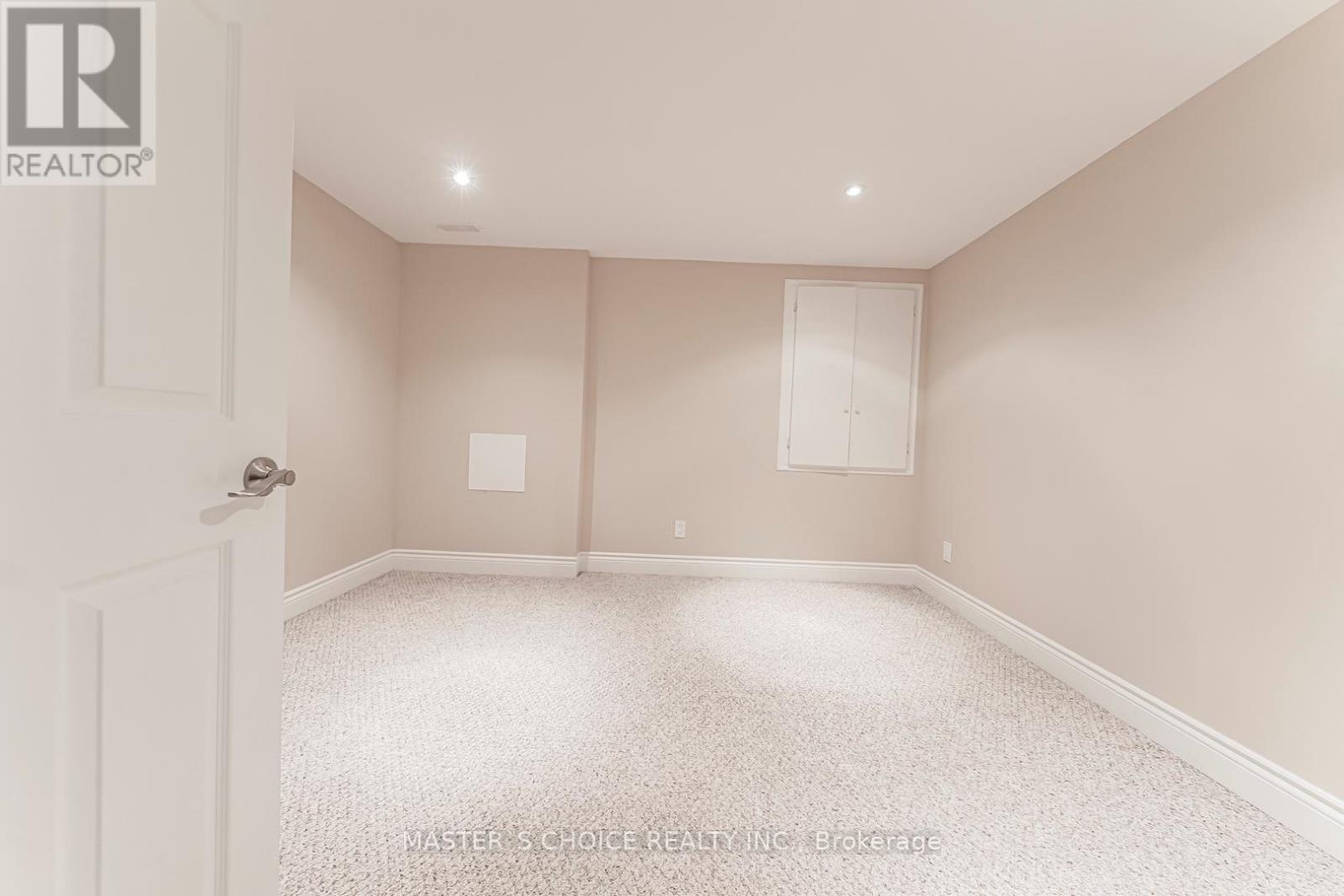 2357 Rideau Drive Property Photo 41