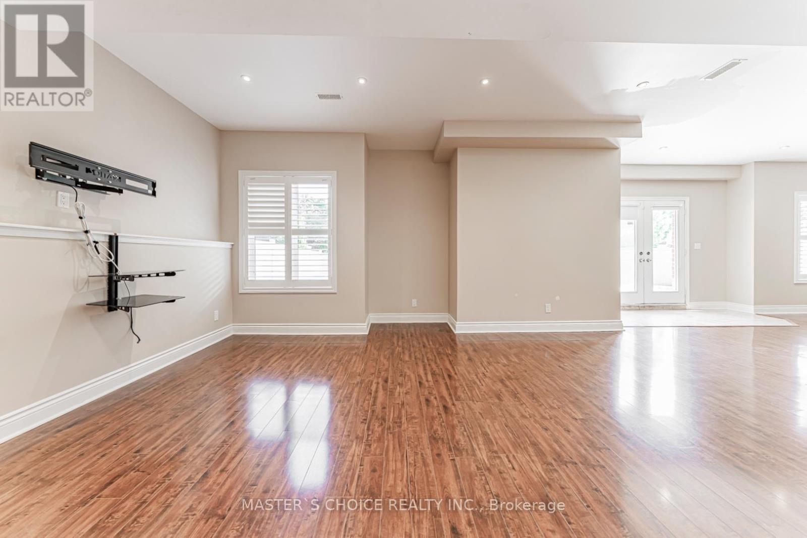 2357 Rideau Drive Property Photo 45