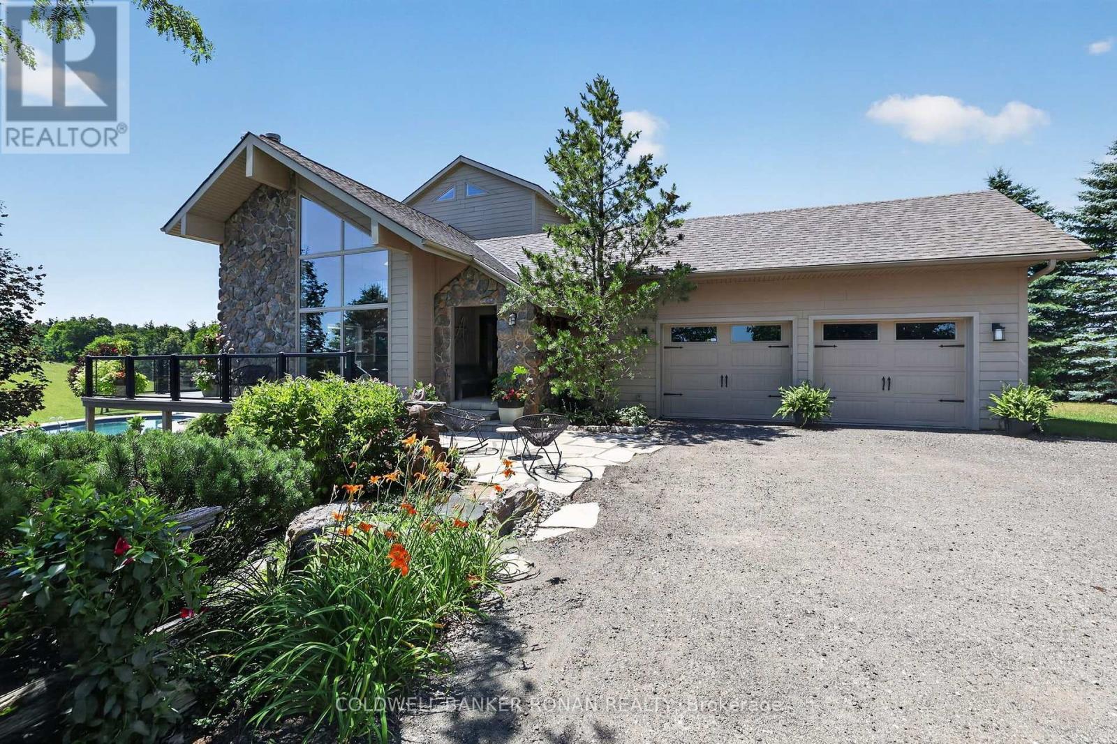18250 Duffy's Lane Property Photo 4