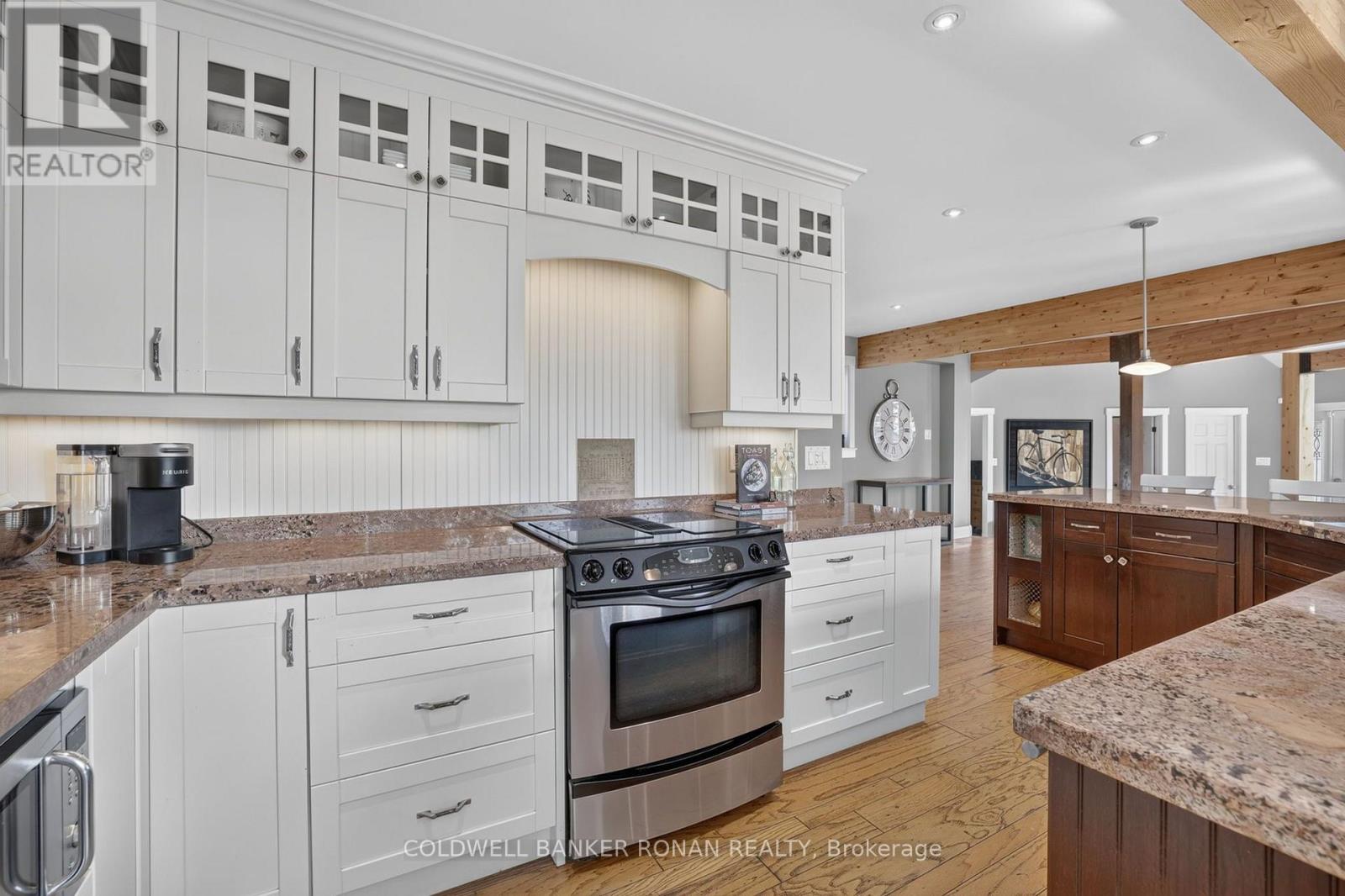 18250 Duffy's Lane Property Photo 11
