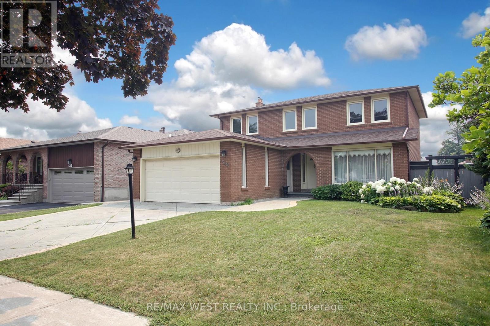 540 LOUIS DRIVE Property Photo 1