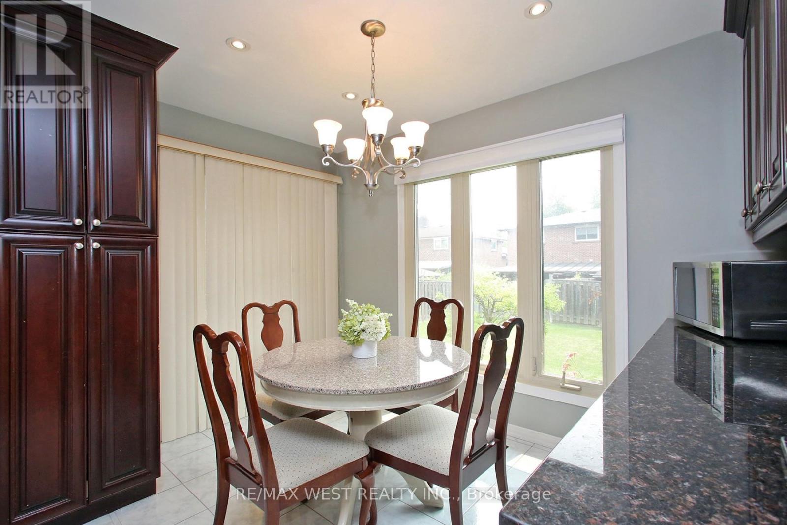 540 Louis Drive Property Photo 16